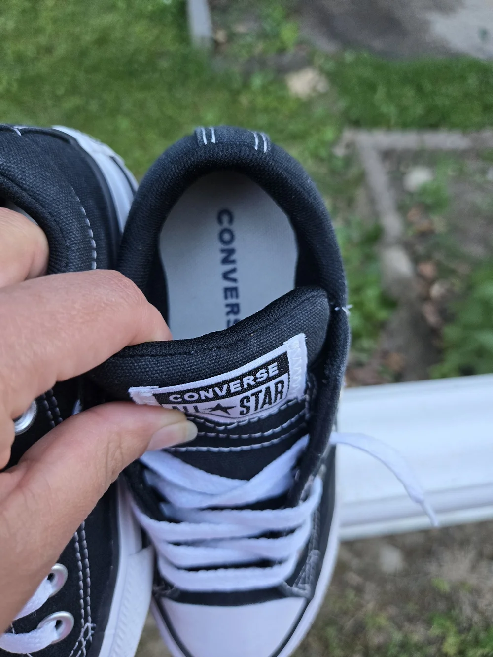 Converse Kids' Black Low Top Chuck Taylor All Star Sneakers US13